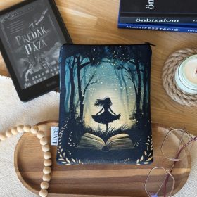 Elvarázsolt Erdő e-book tok 7" - Cipzáras