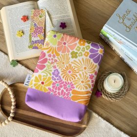 Daisy könyvtok - Cipzáras