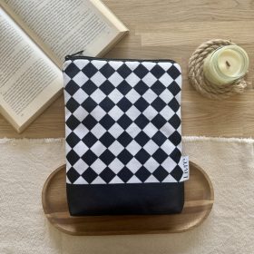 Sakktábla könyvtok XXL - Cipzáras